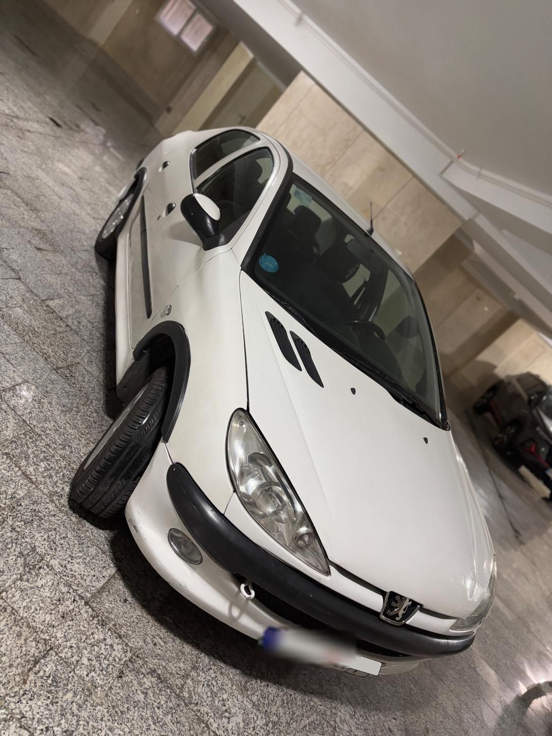 پژو ۲۰۶ صندوق دار v8 - 1392