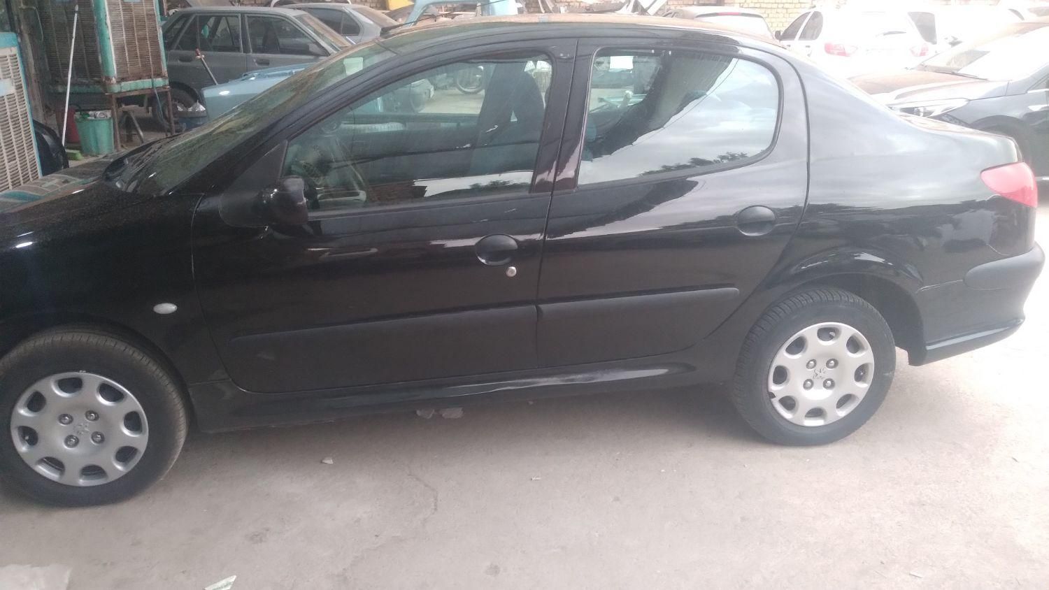 پژو ۲۰۶ صندوق دار v8 - 1386
