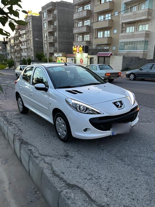 پژو 207 دنده‌ای TU3 - 1402