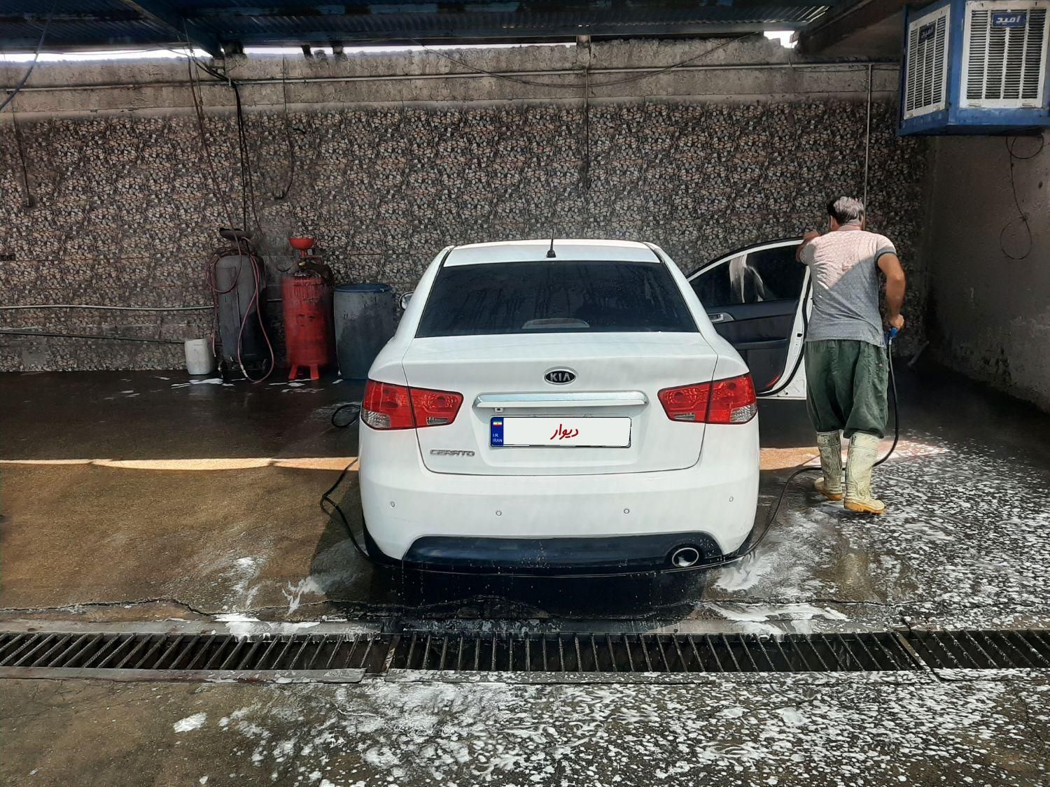 کیا سراتو 2.0 لیتر اتوماتیک GT لاین - 2011