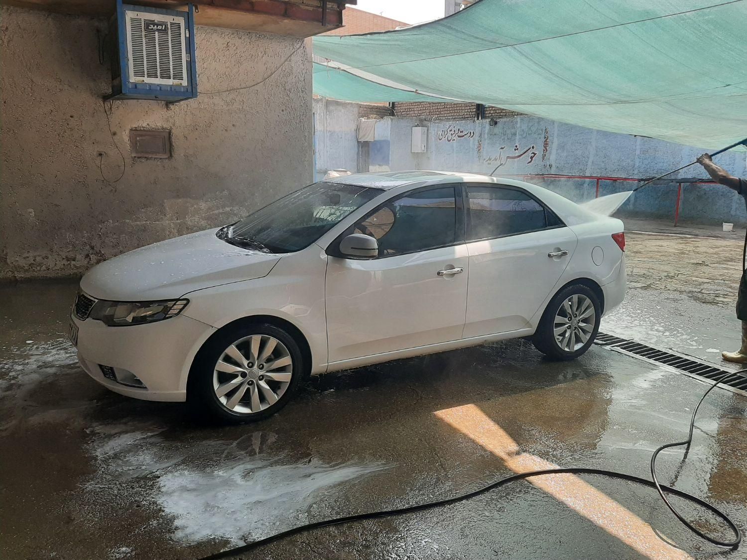 کیا سراتو 2.0 لیتر اتوماتیک GT لاین - 2011