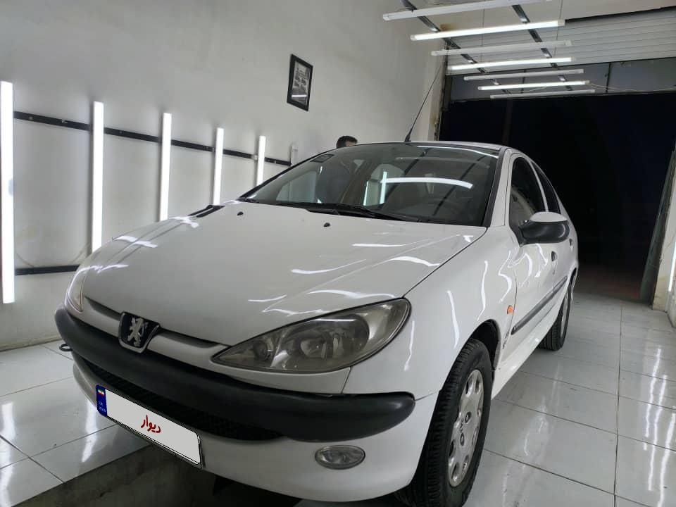 پژو ۲۰۶ صندوق دار v8 - 1396
