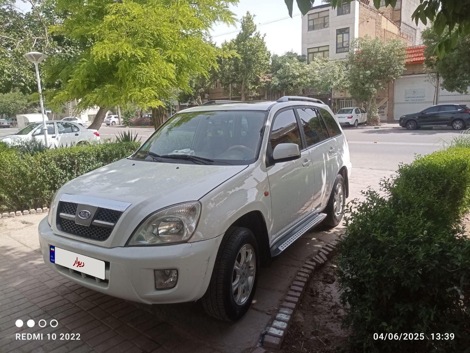 ام وی ام X33 دنده‌ای ساده - 2012