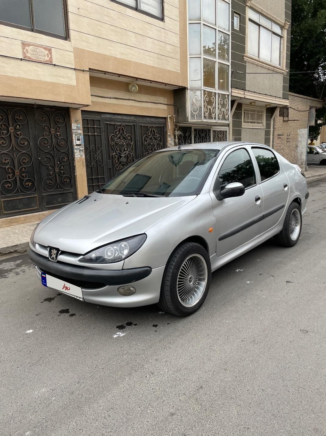 خودرو پژو، ۲۰۶ صندوق دار آگهی ann_18599485