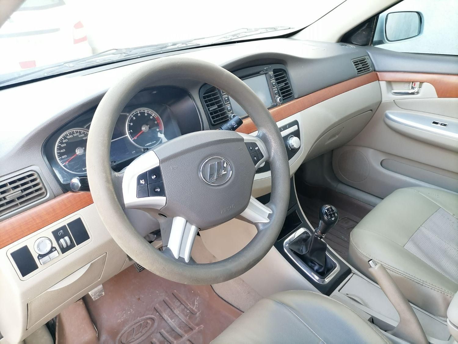 لیفان 620 دنده ای 1800 - 2014