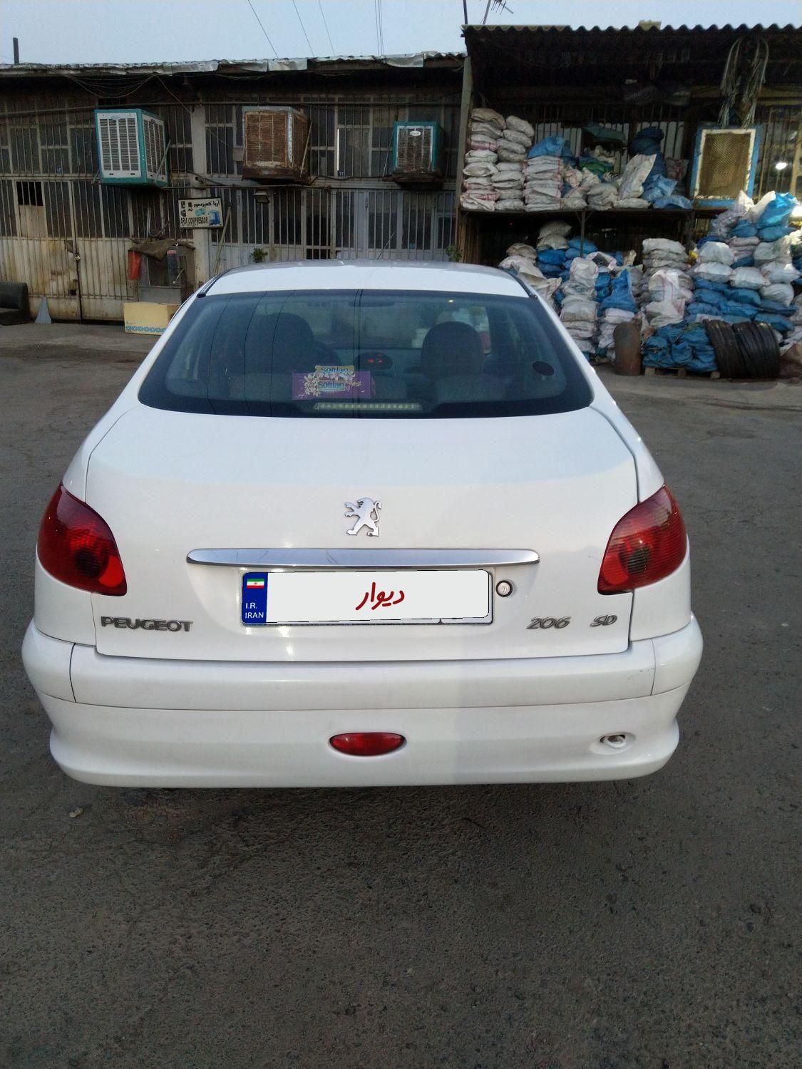 پژو ۲۰۶ صندوق دار v8 - 1389