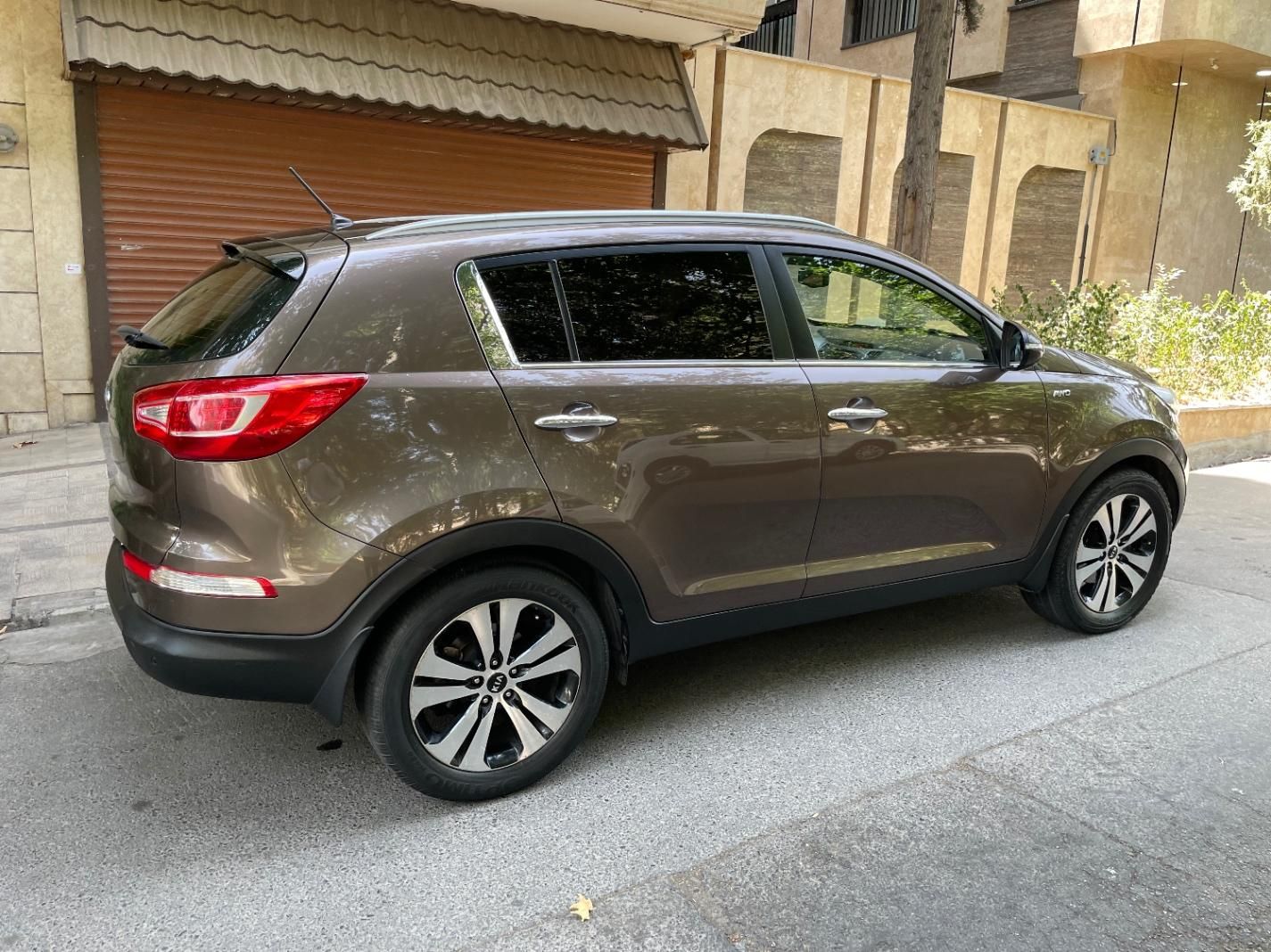 کیا اسپورتیج 4 سیلندر فول 2400cc - 2012