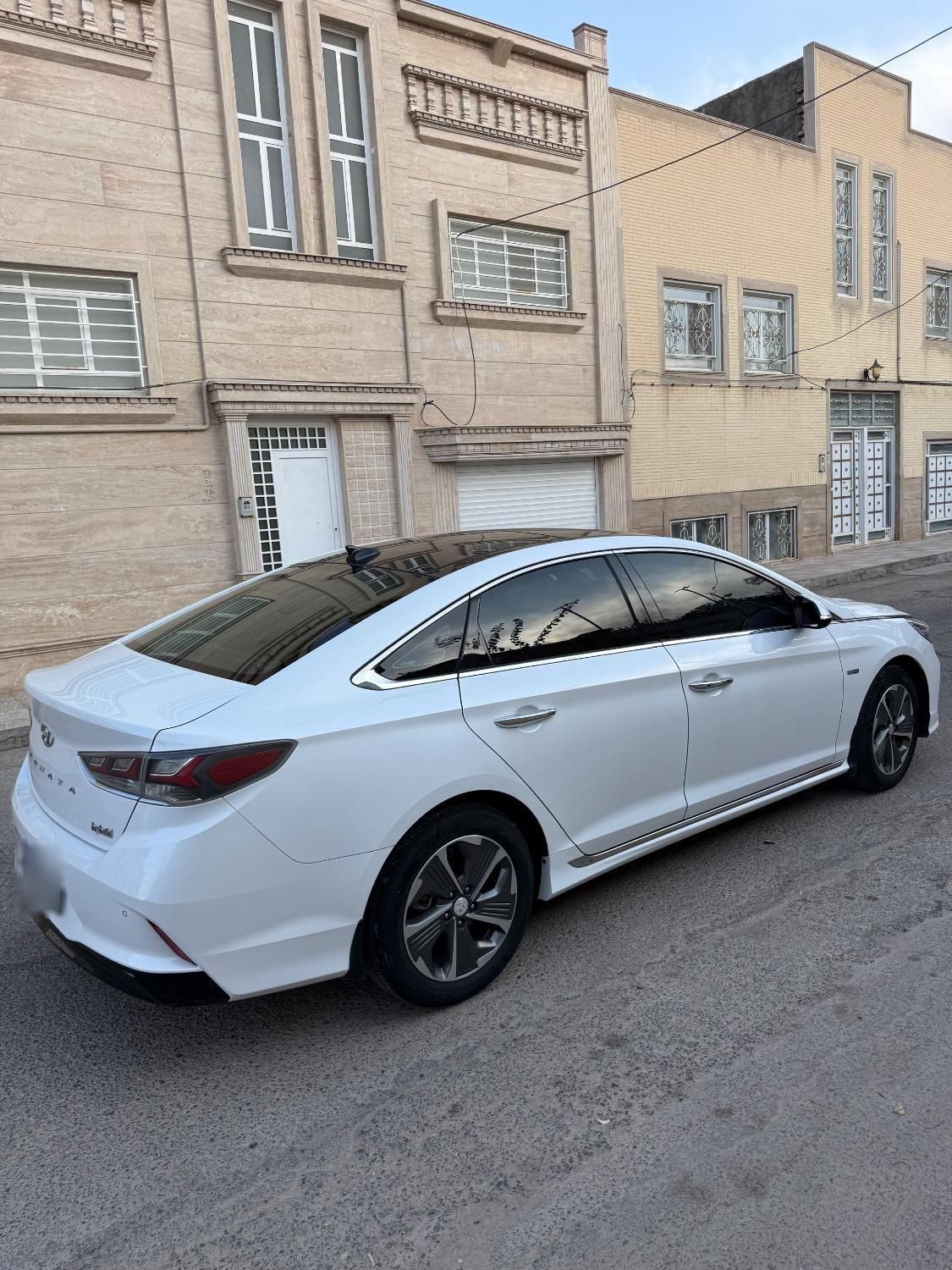 هیوندای سوناتا هیبرید GLS PLUS - 2018