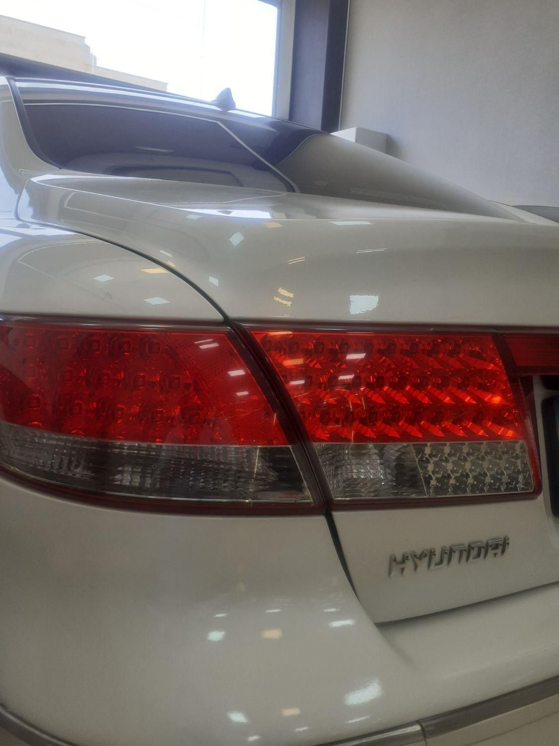 هیوندای آزرا (گرنجور) 3300cc - 2010