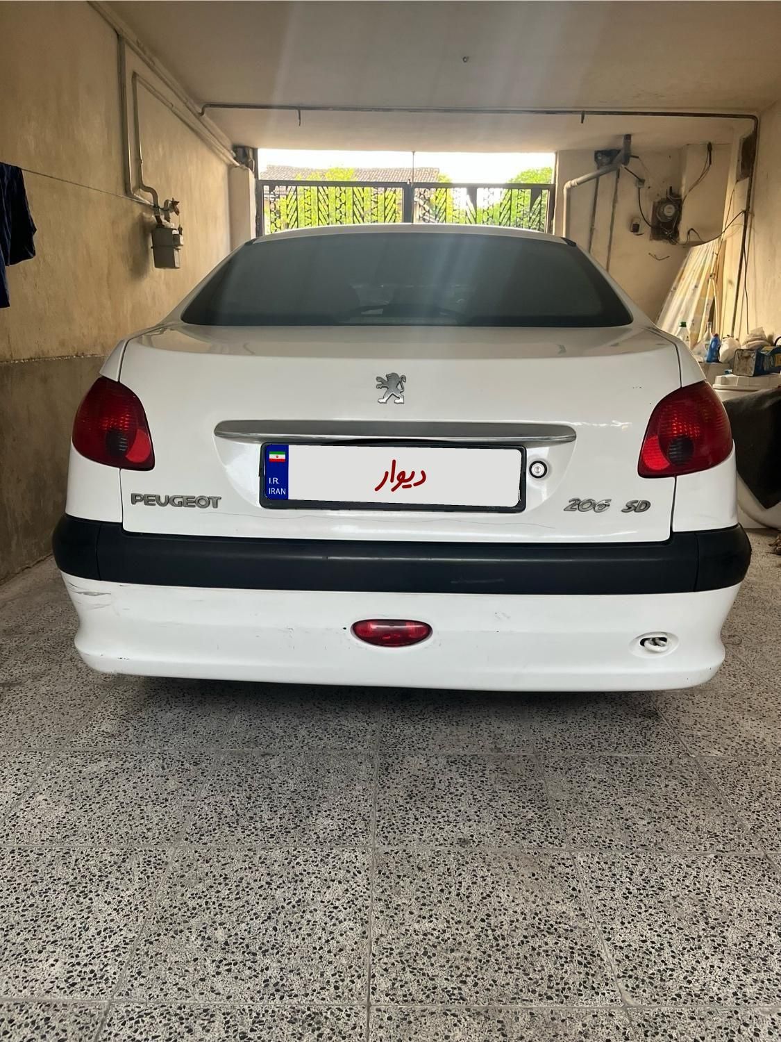 پژو ۲۰۶ صندوق دار v8 - 1390