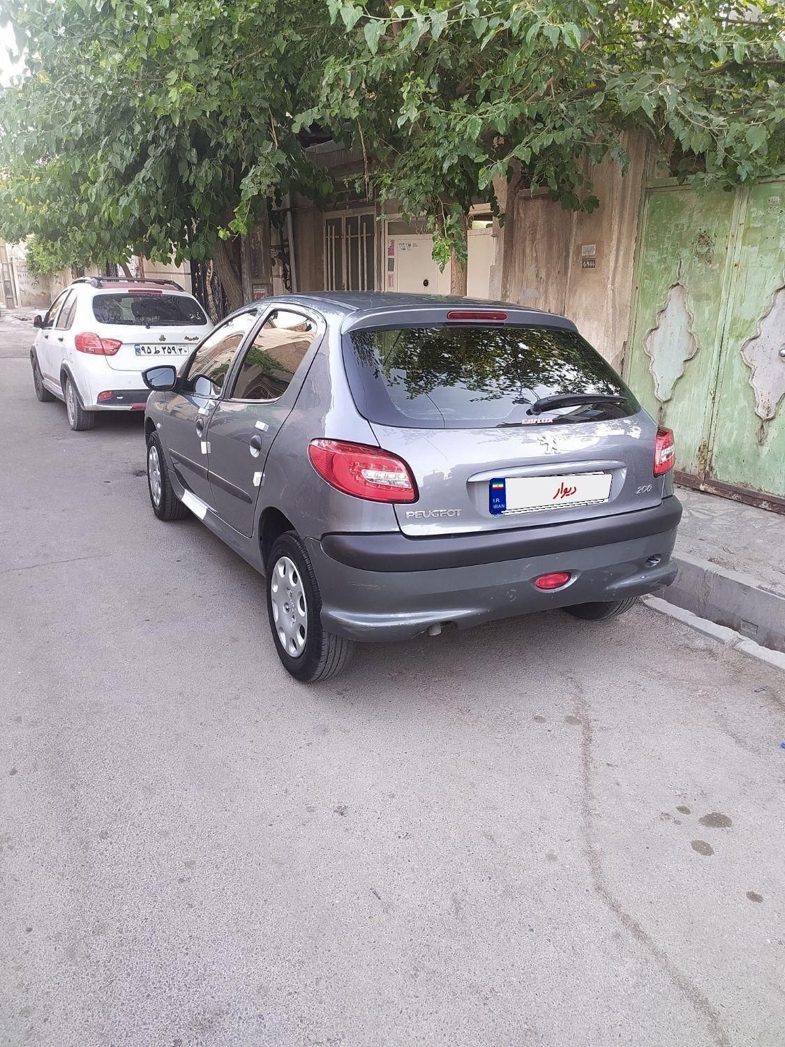 پژو 206 تیپ 3 - 1389