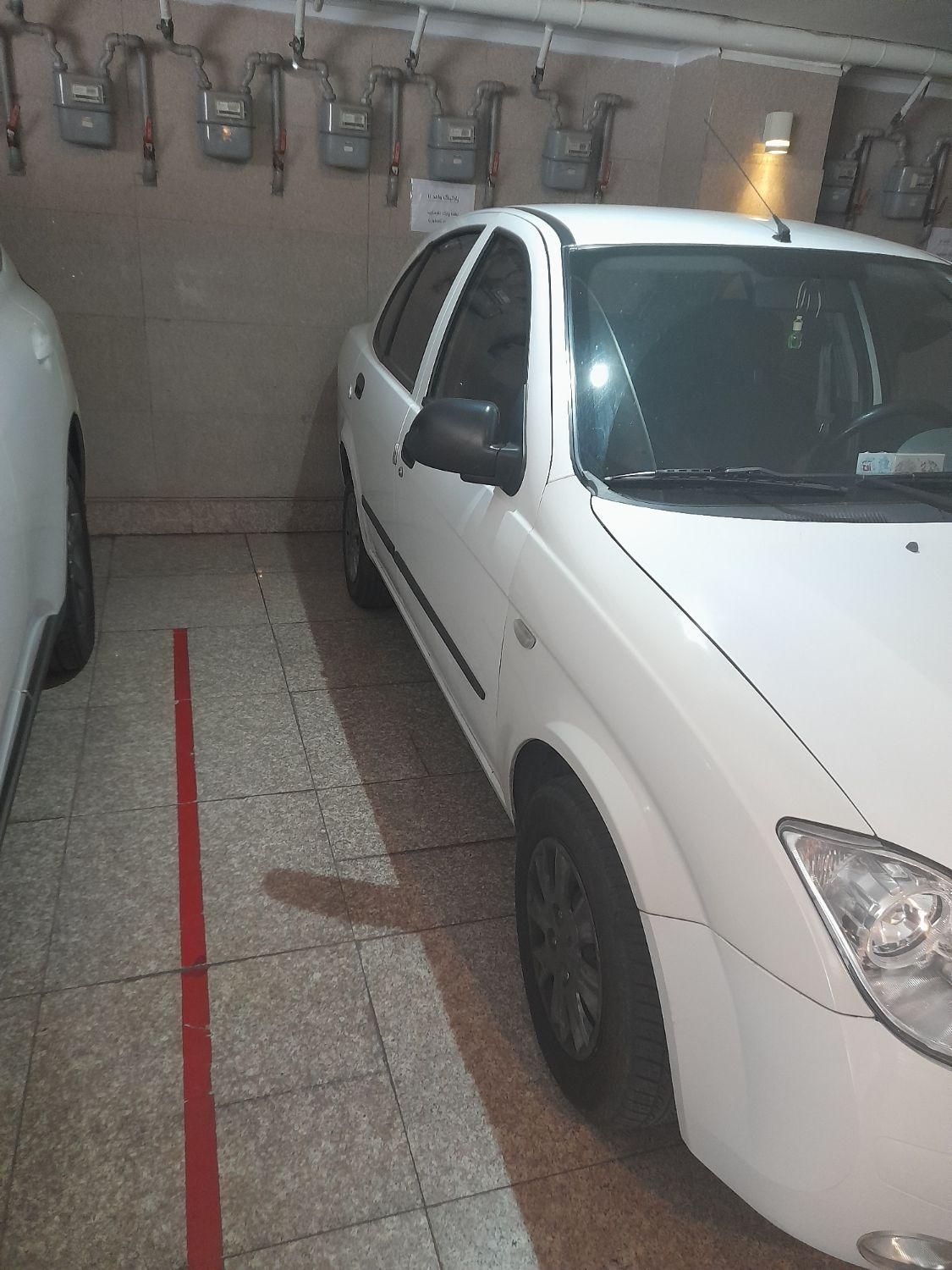تیبا صندوق دار SX - 1398