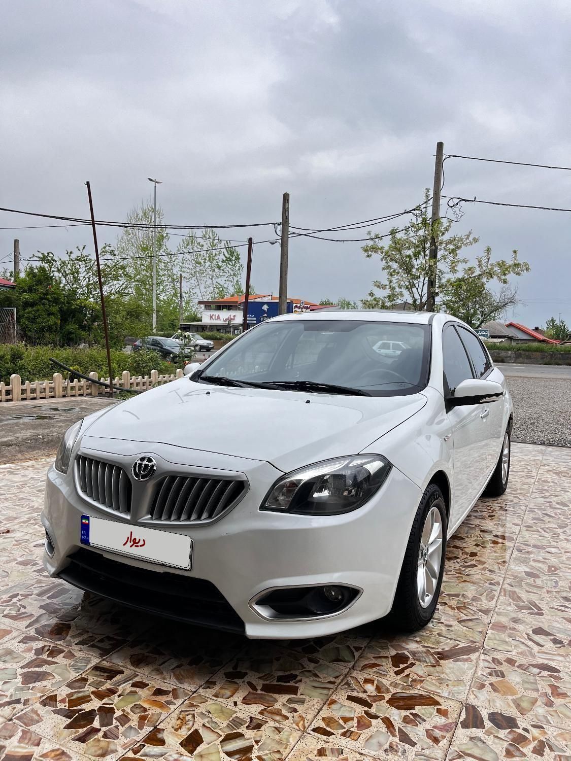 خودرو برلیانس، H320 آگهی ann_18600215