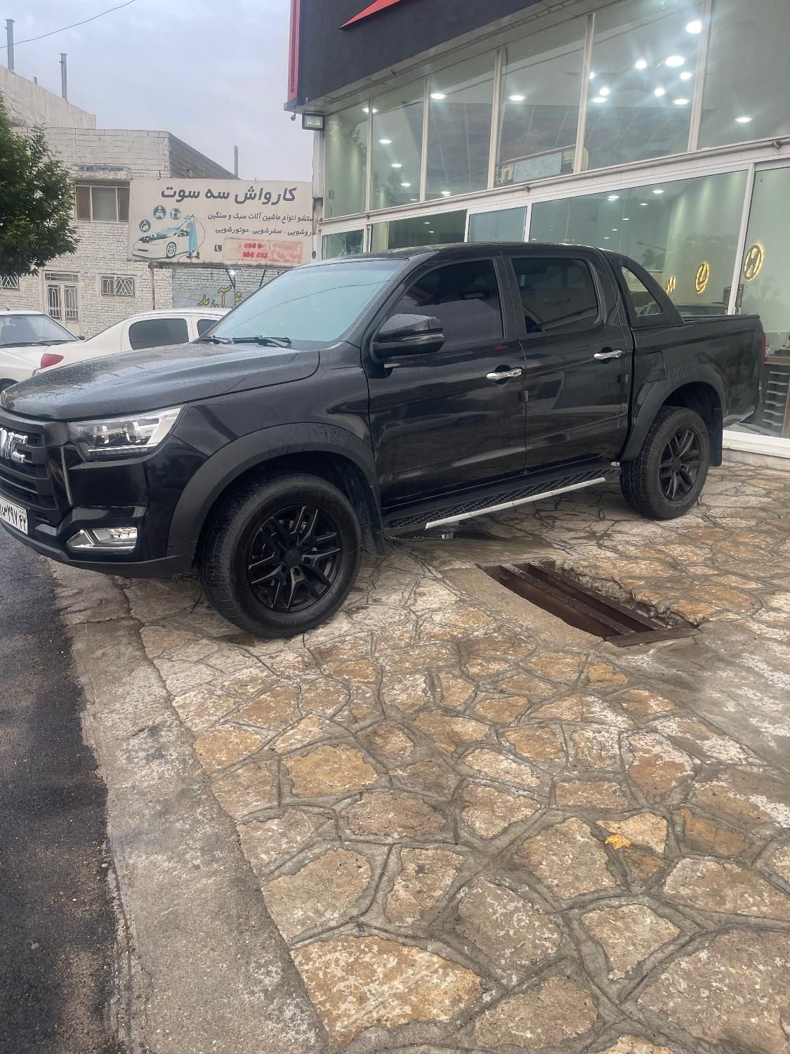 خودرو کی ام سی، T8 آگهی ann_18600346