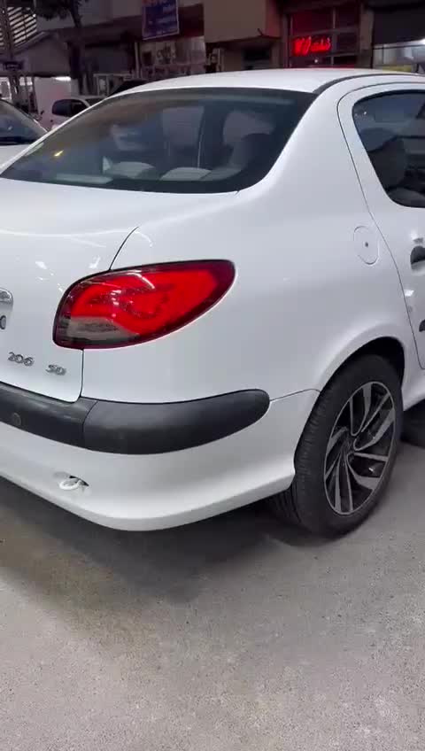 خودرو پژو، ۲۰۶ صندوق دار آگهی ann_18600720