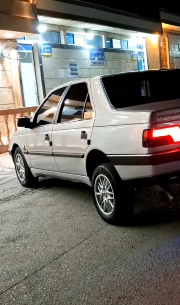 پژو 405 GLX - 1393