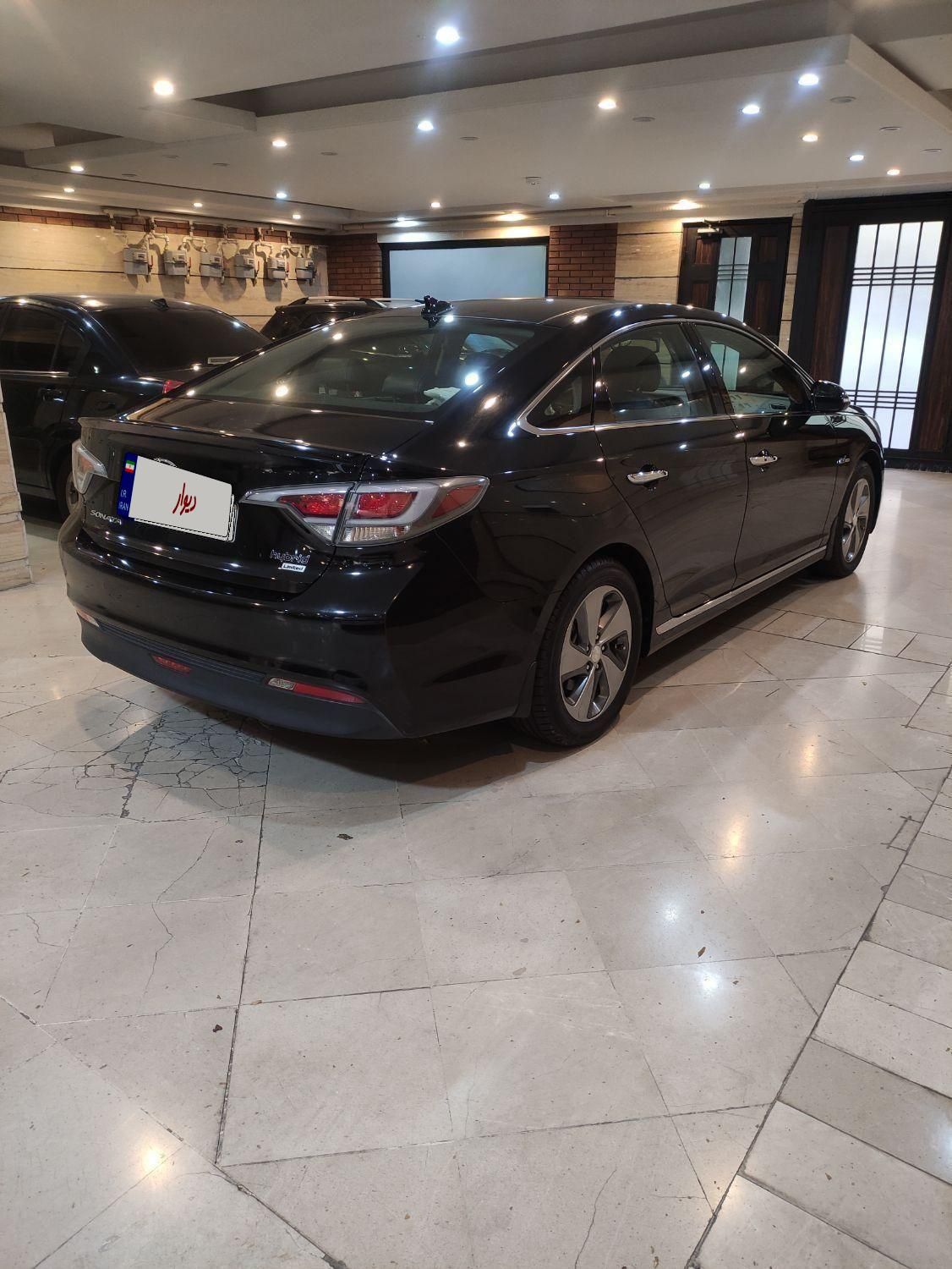 هیوندای سوناتا هیبرید GLS PLUS - 2017