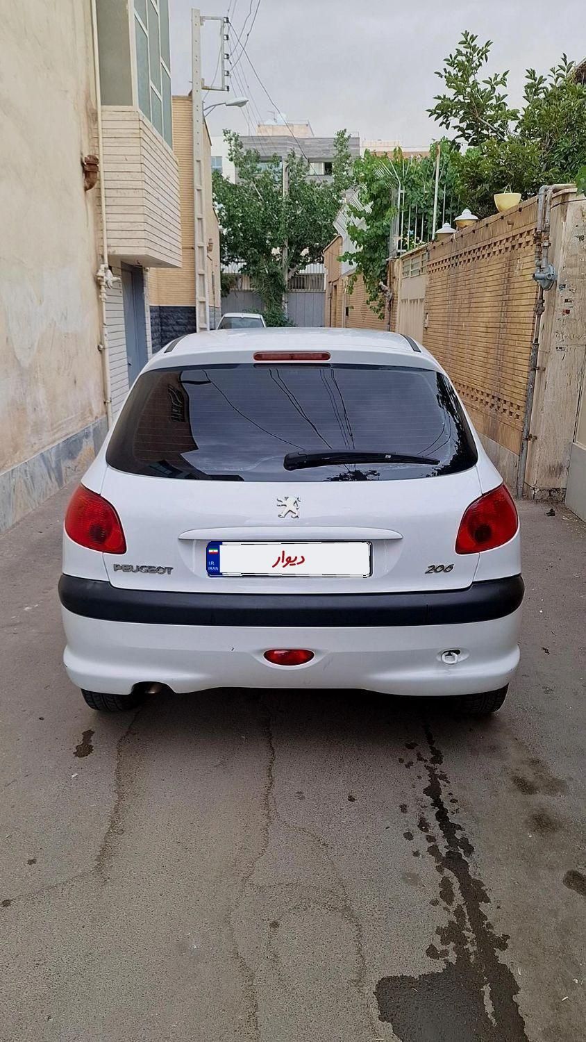 پژو 206 تیپ 3 - 1398
