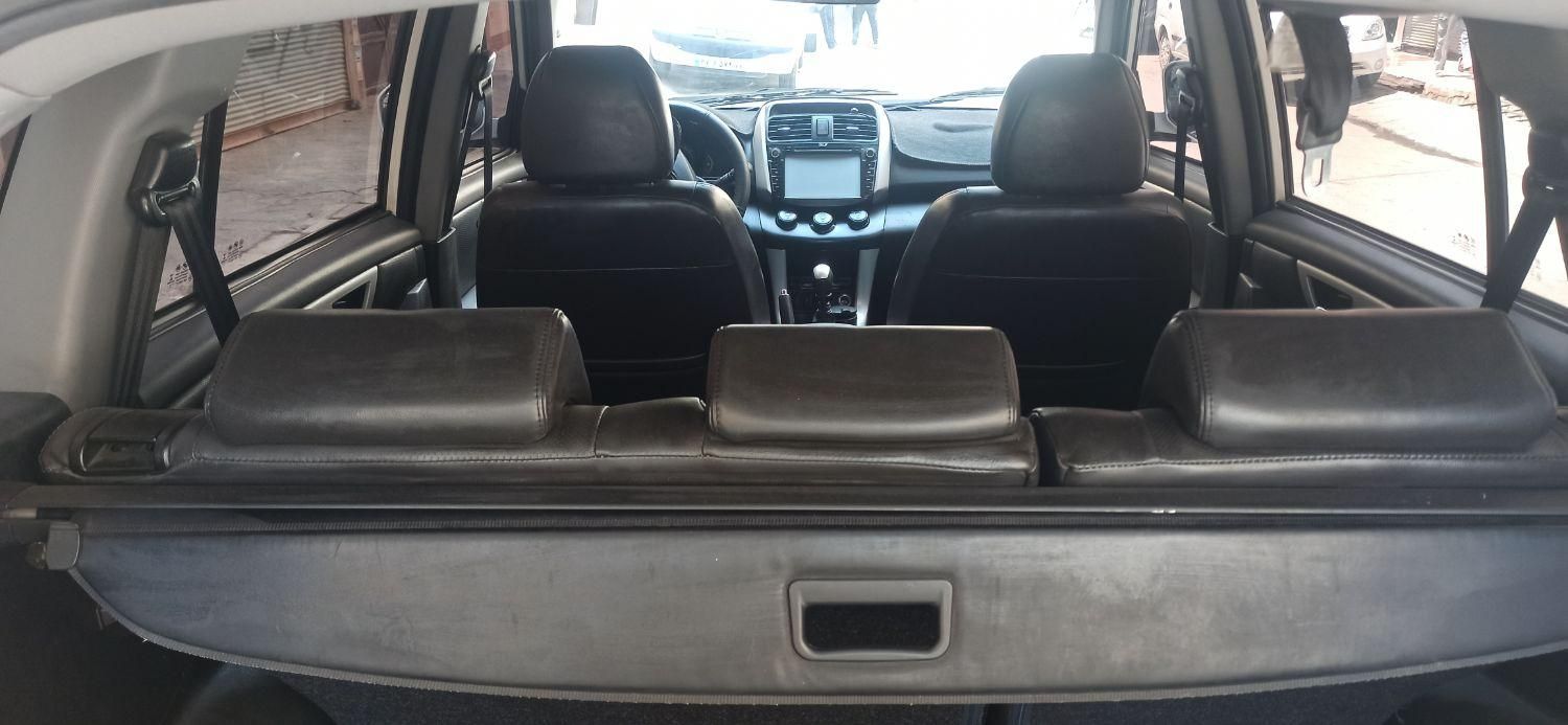 لیفان X60 دنده‌ای - 2015