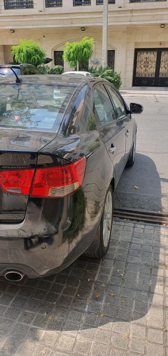 کیا سراتو 2.0 لیتر اتوماتیک GT لاین - 2010