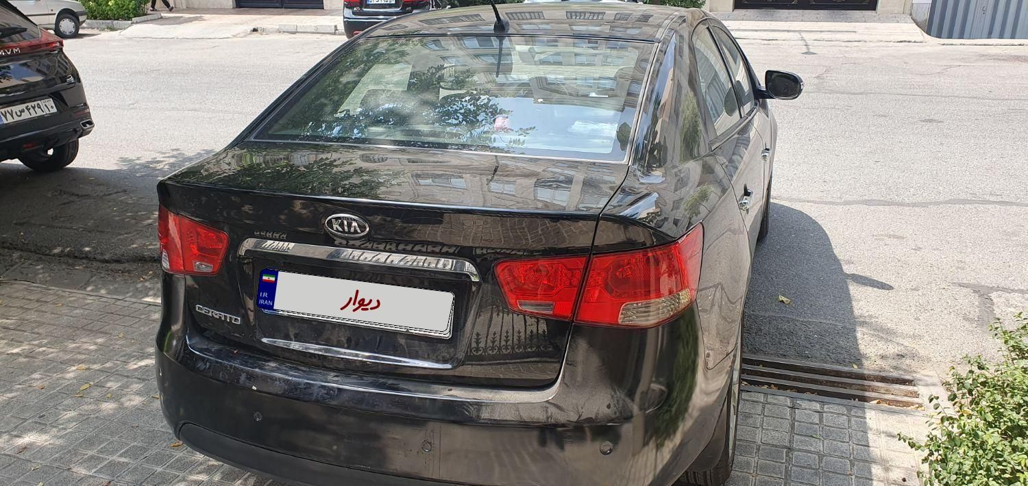 کیا سراتو 2.0 لیتر اتوماتیک GT لاین - 2010