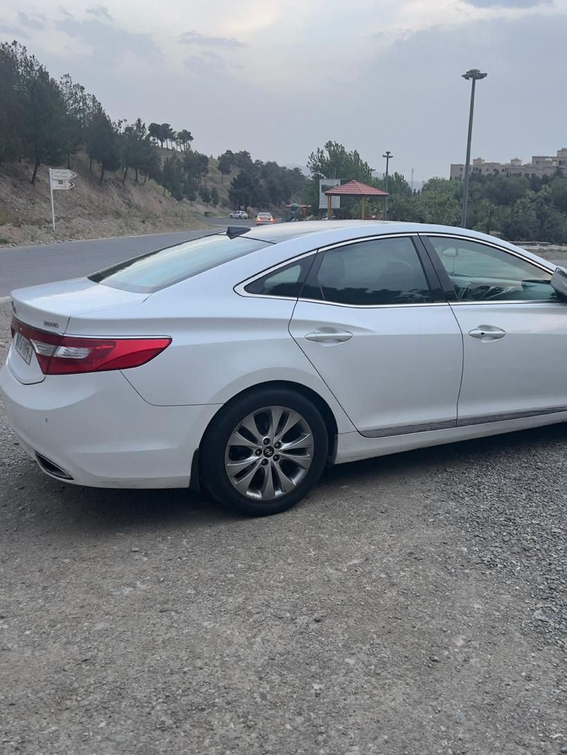 هیوندای آزرا (گرنجور) 3000cc - 2013