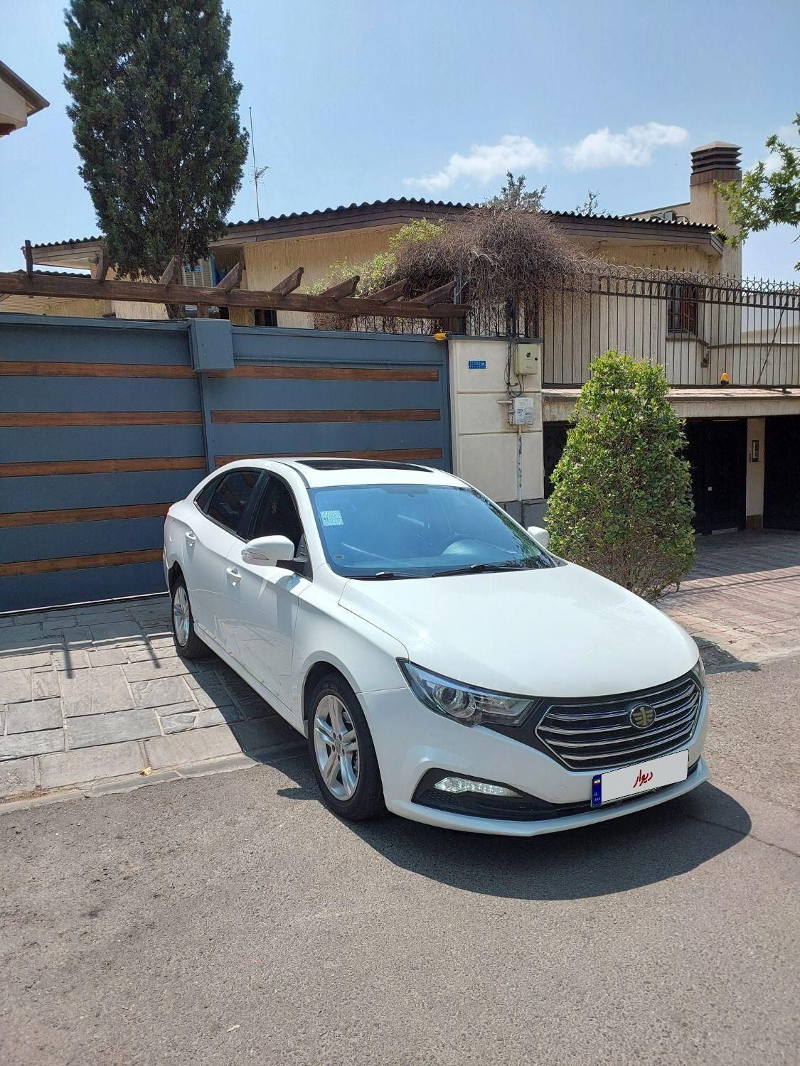 بسترن B30 اتوماتیک - 2018