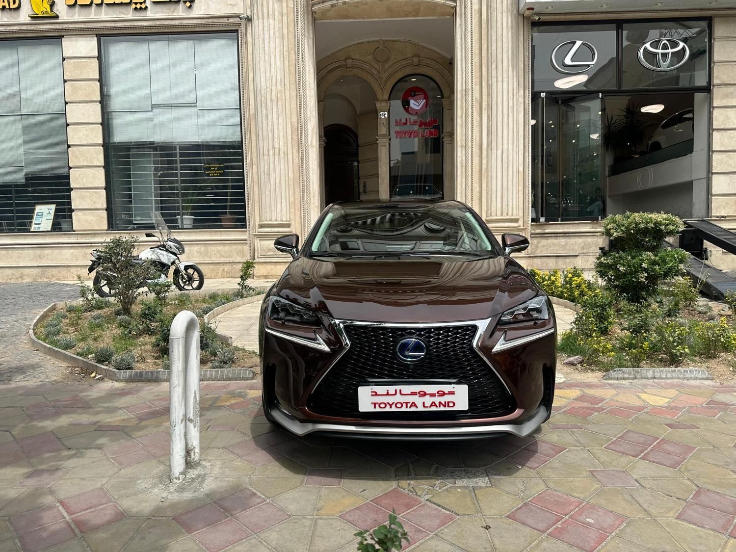 لکسوس NX هیبرید 300H Fsport - 2016