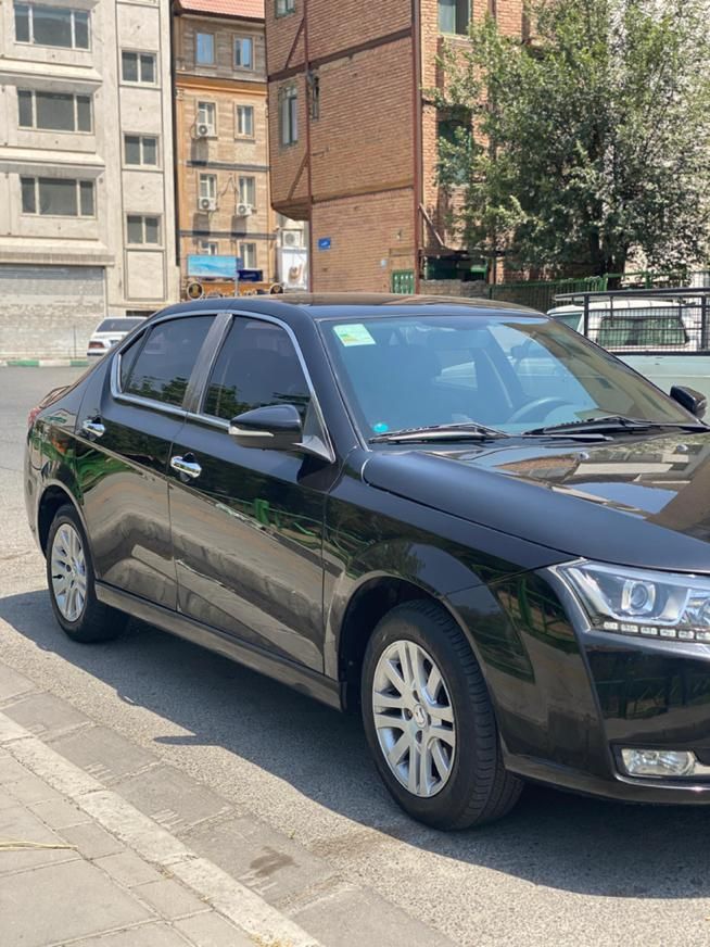 دنا پلاس تیپ ۲ سانروف ۴ ایربگ - 1400