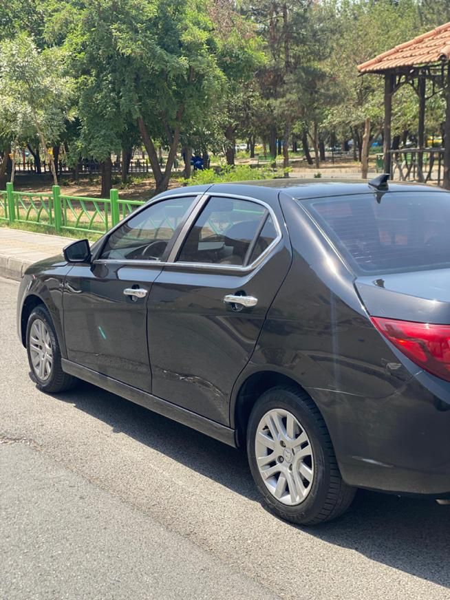 دنا پلاس تیپ ۲ سانروف ۴ ایربگ - 1400