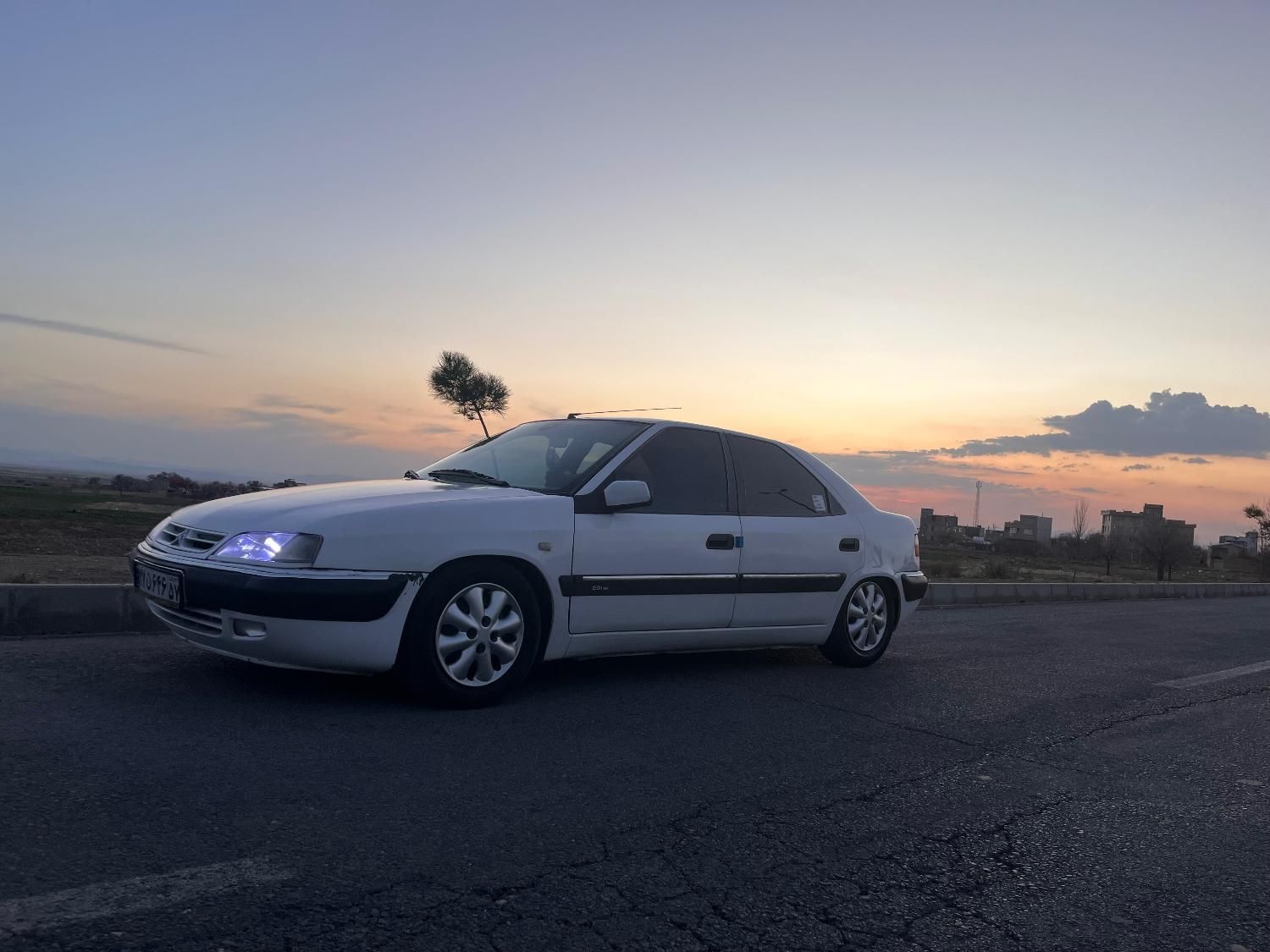سیتروئن زانتیا X - 2002