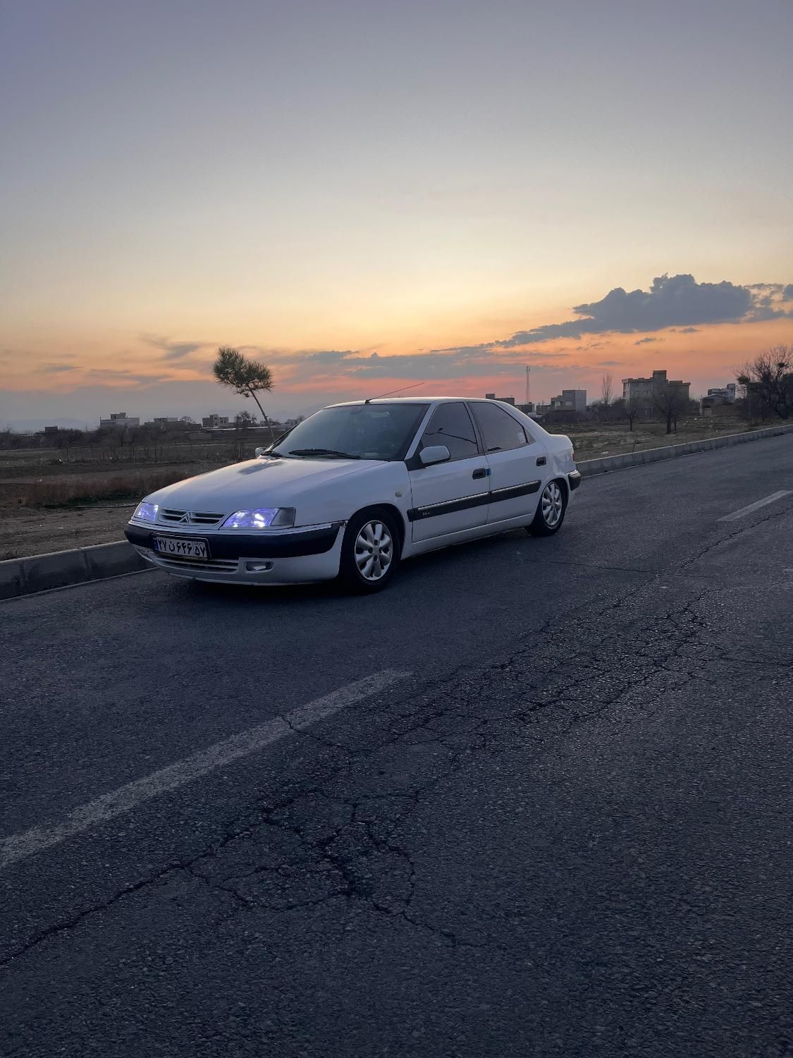 سیتروئن زانتیا X - 2002