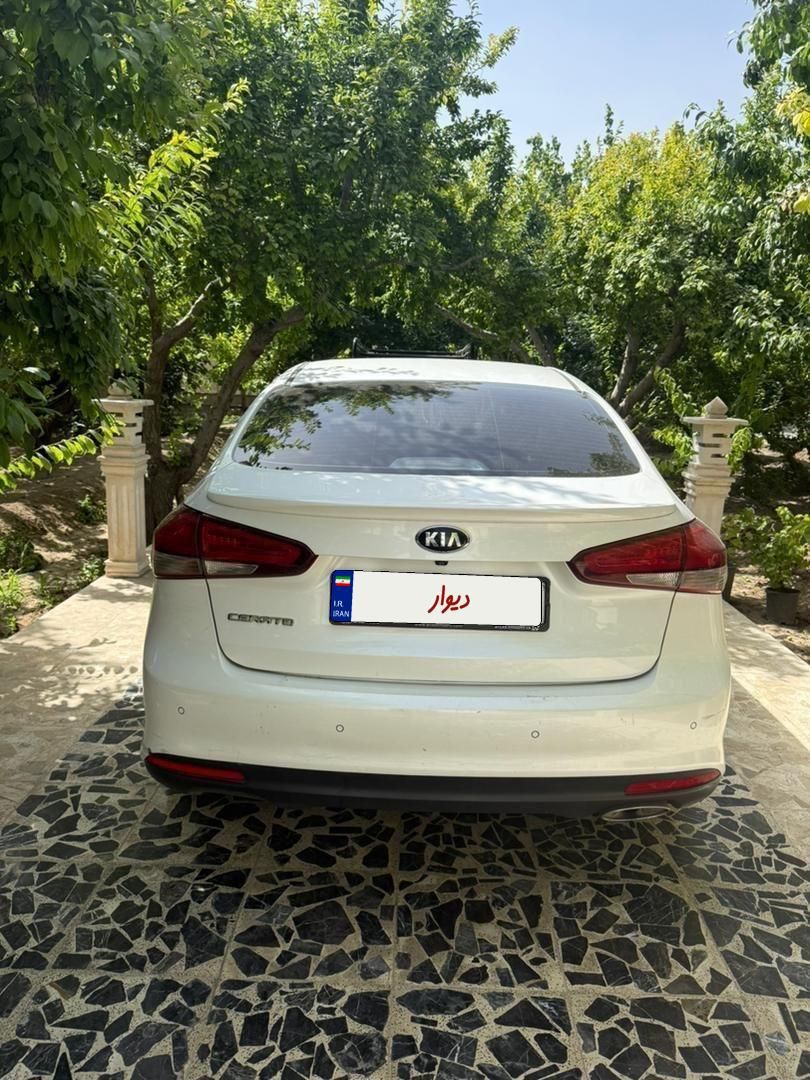 کیا سراتو 2.0 لیتر اتوماتیک GT لاین - 2017