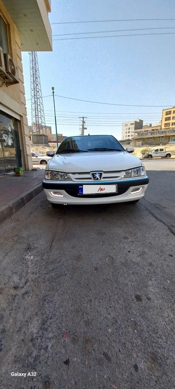 پژو پارس XU7P - 1402