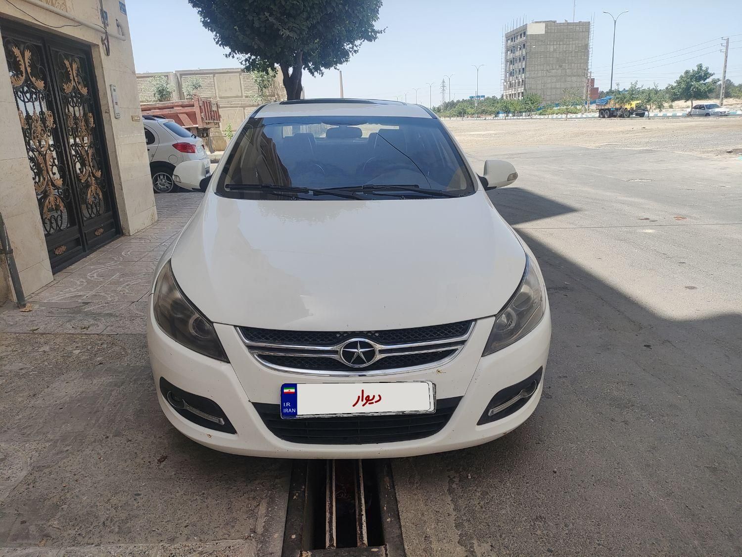 خودرو جک، J5 آگهی ann_18603878