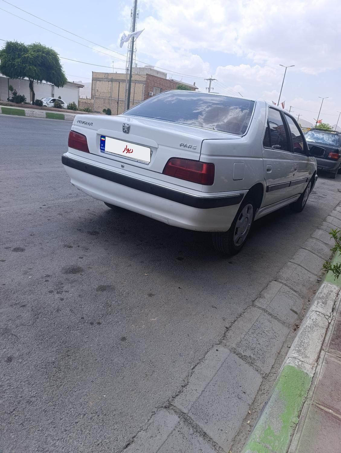 خودرو پژو، پارس آگهی ann_18603888