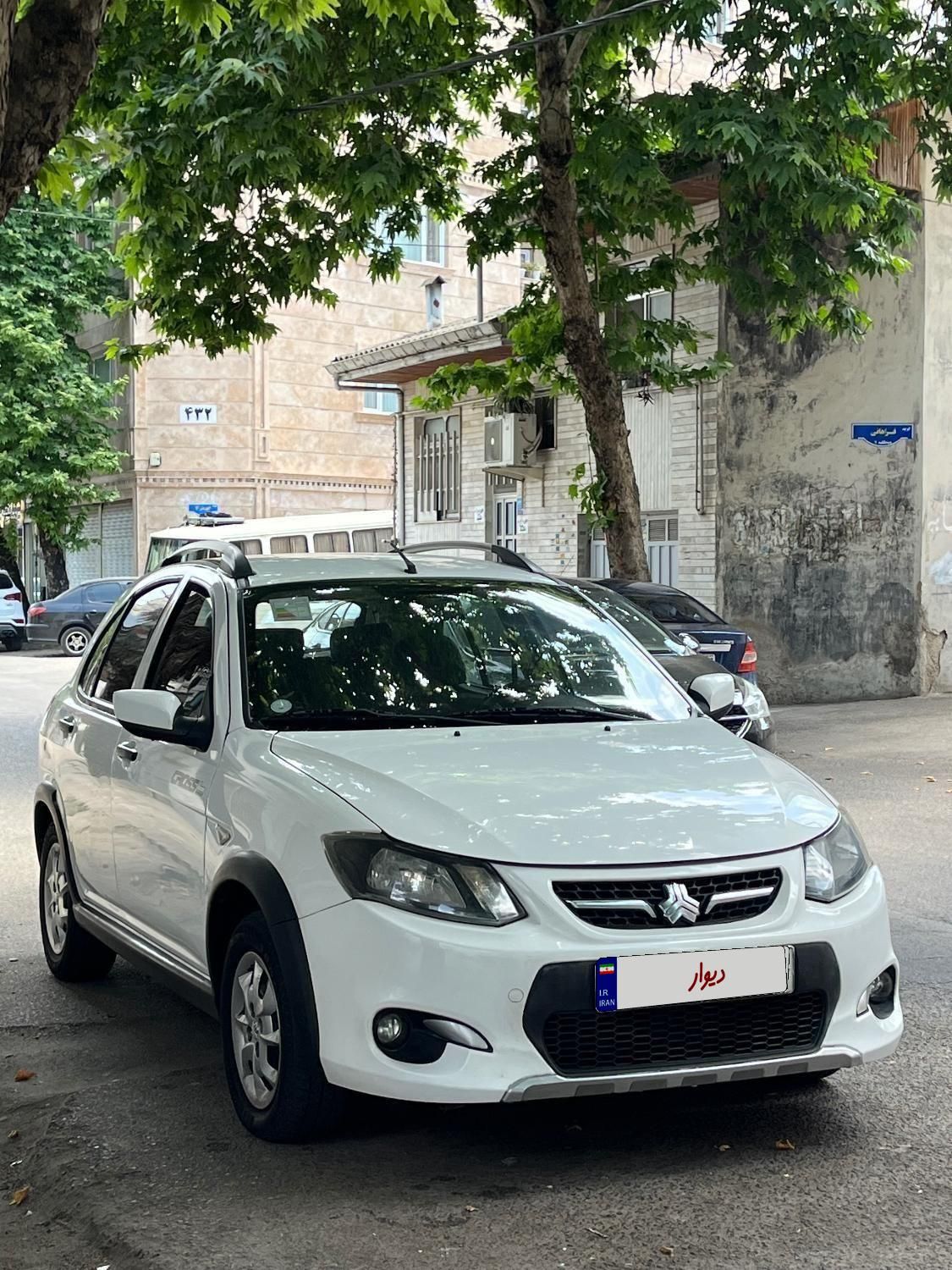 خودرو کوییک، معمولی آگهی ann_18604525