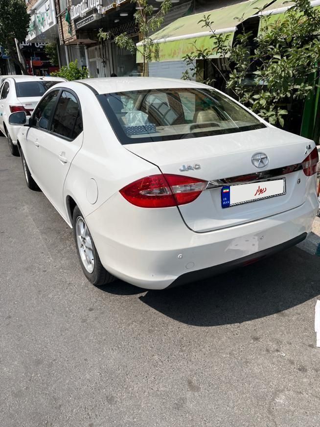 جک J5 دنده‌ای - 2013