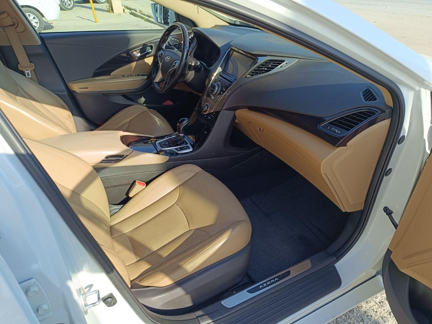 هیوندای آزرا (گرنجور) 3000cc - 2012