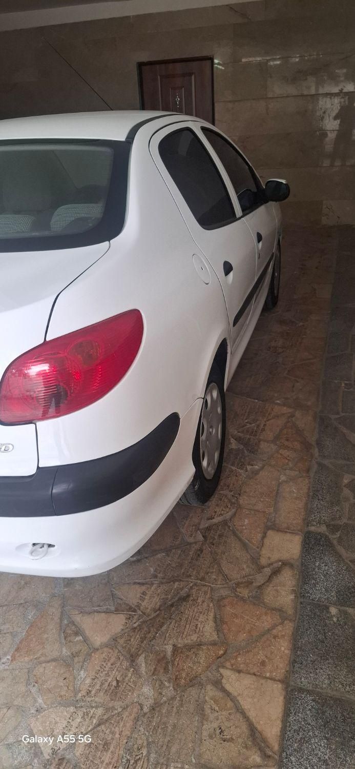پژو ۲۰۶ صندوق دار v8 - 1397