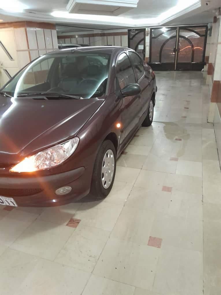 پژو ۲۰۶ صندوق دار v8 - 1394