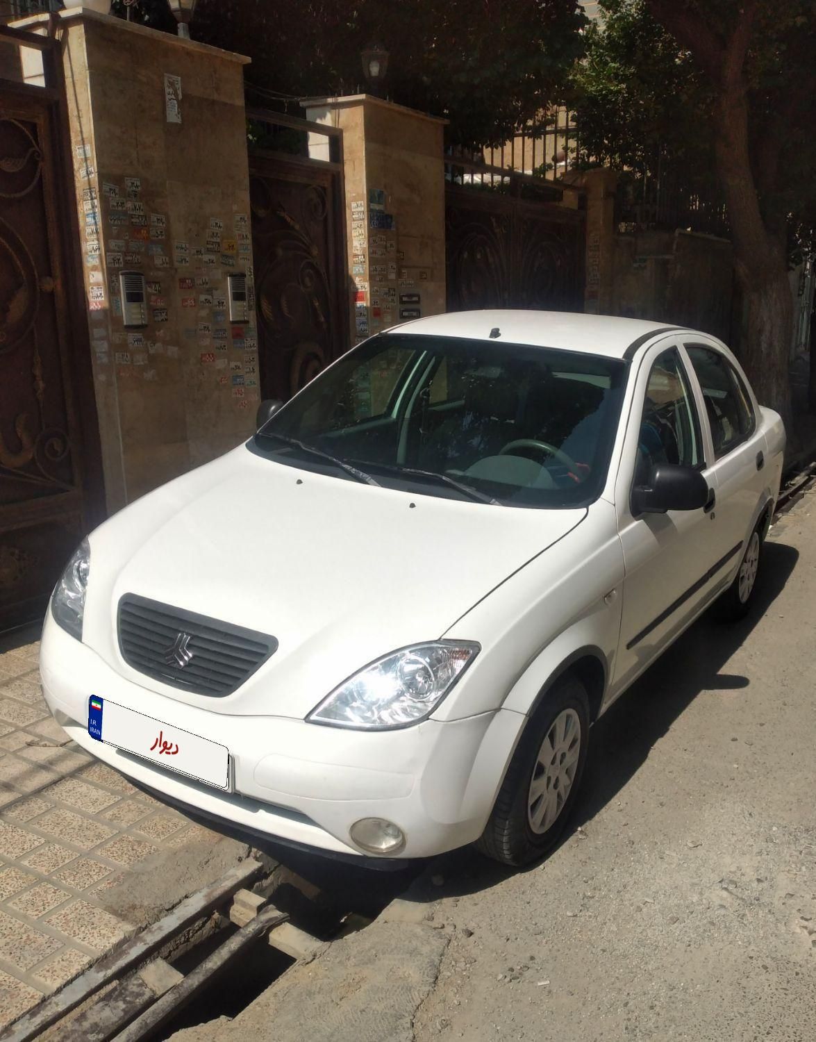 تیبا صندوق دار EX - 1395