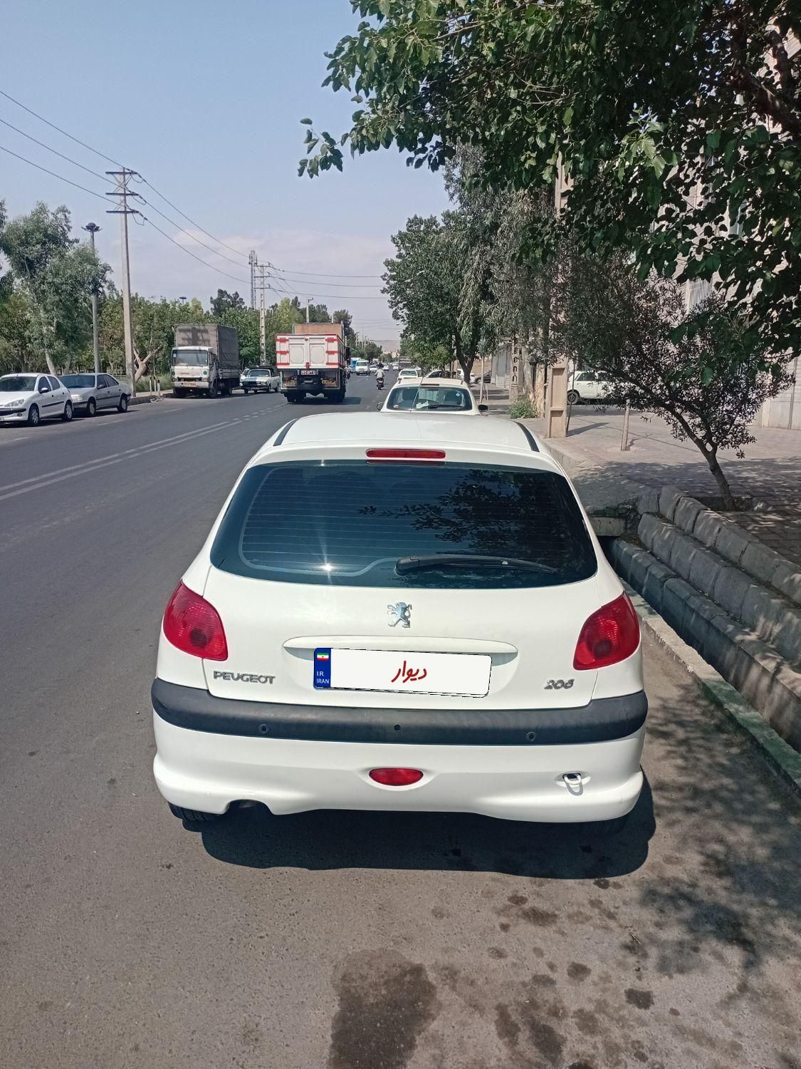 پژو 206 تیپ 2 - 1397