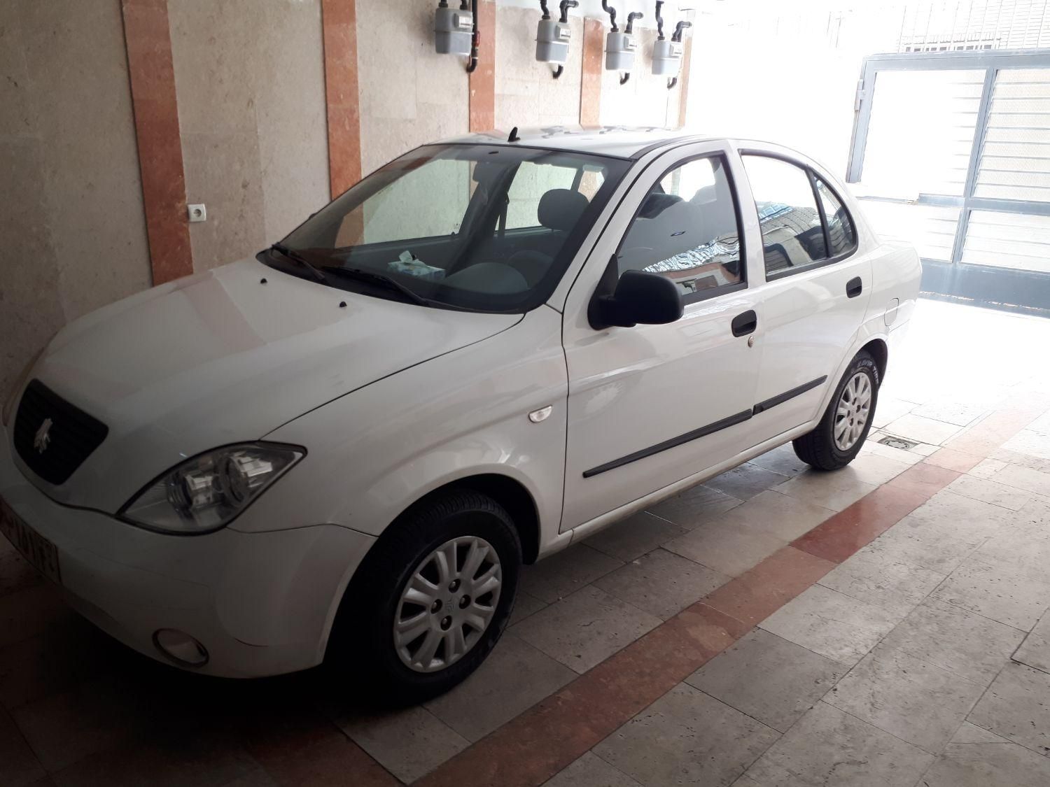 تیبا صندوق دار SX - 1399