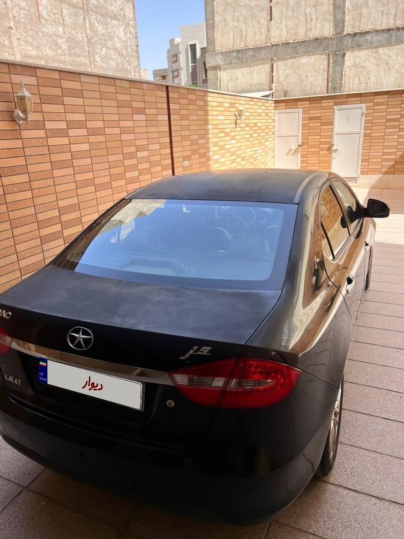 جک J5 اتوماتیک - 2015