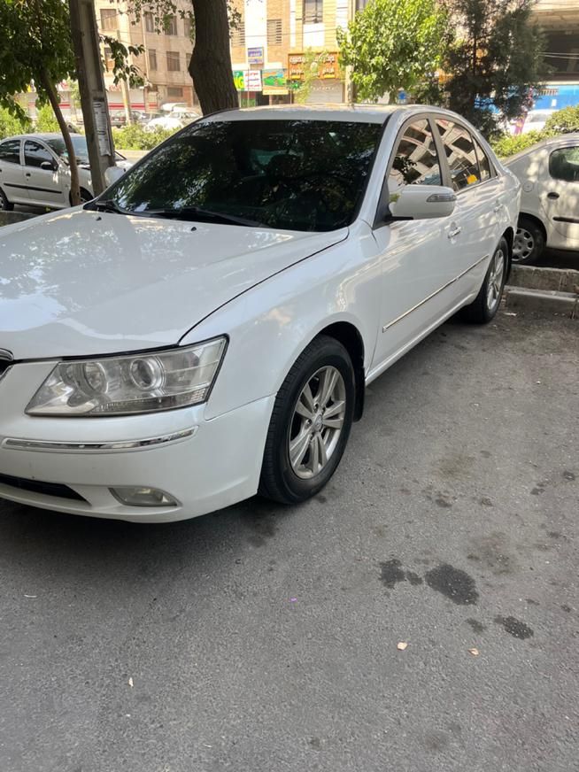 هیوندای سوناتا اتوماتیک NF 2400 - 2010
