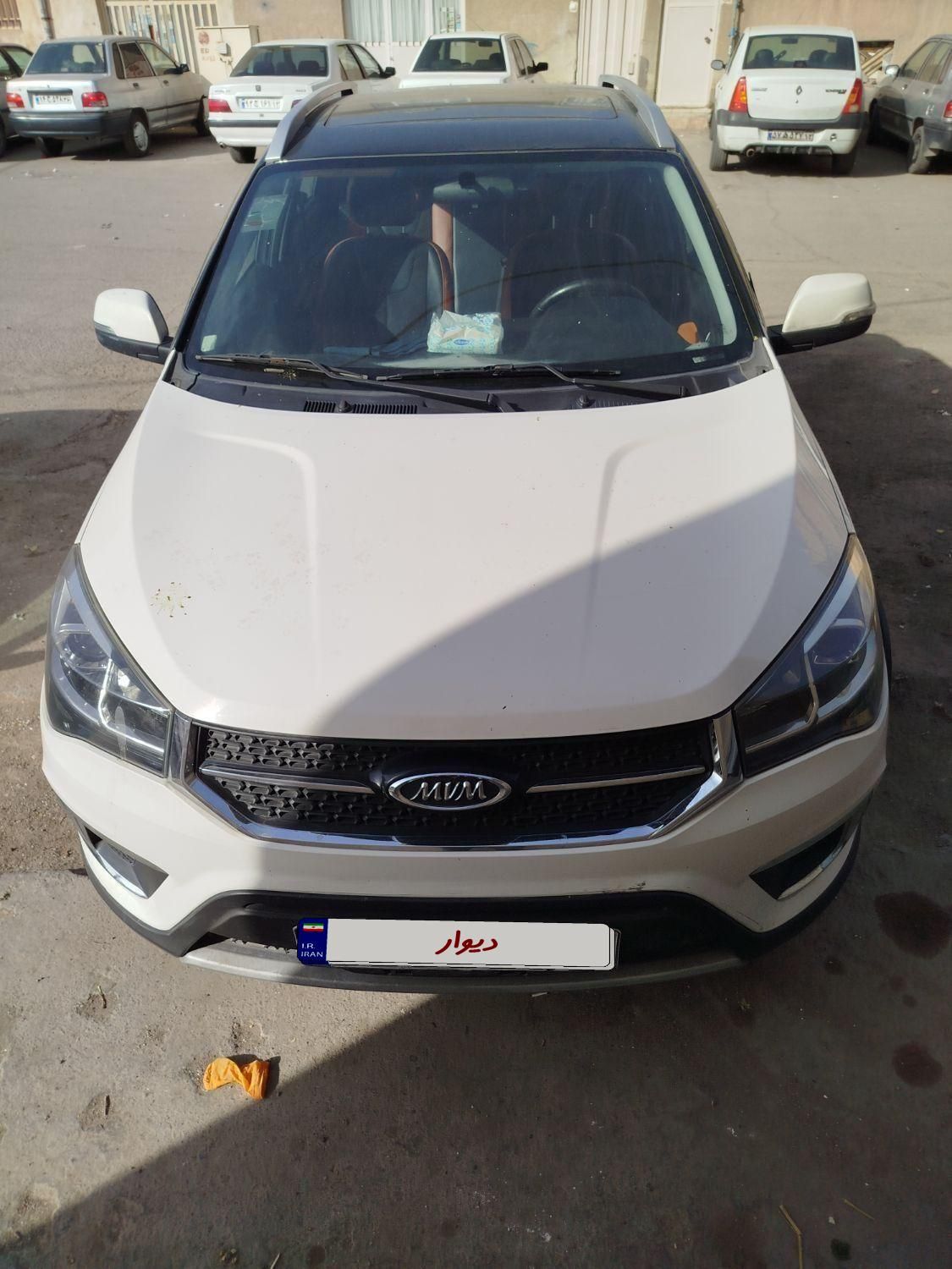 خودرو ام وی ام، X22 آگهی ann_18606198