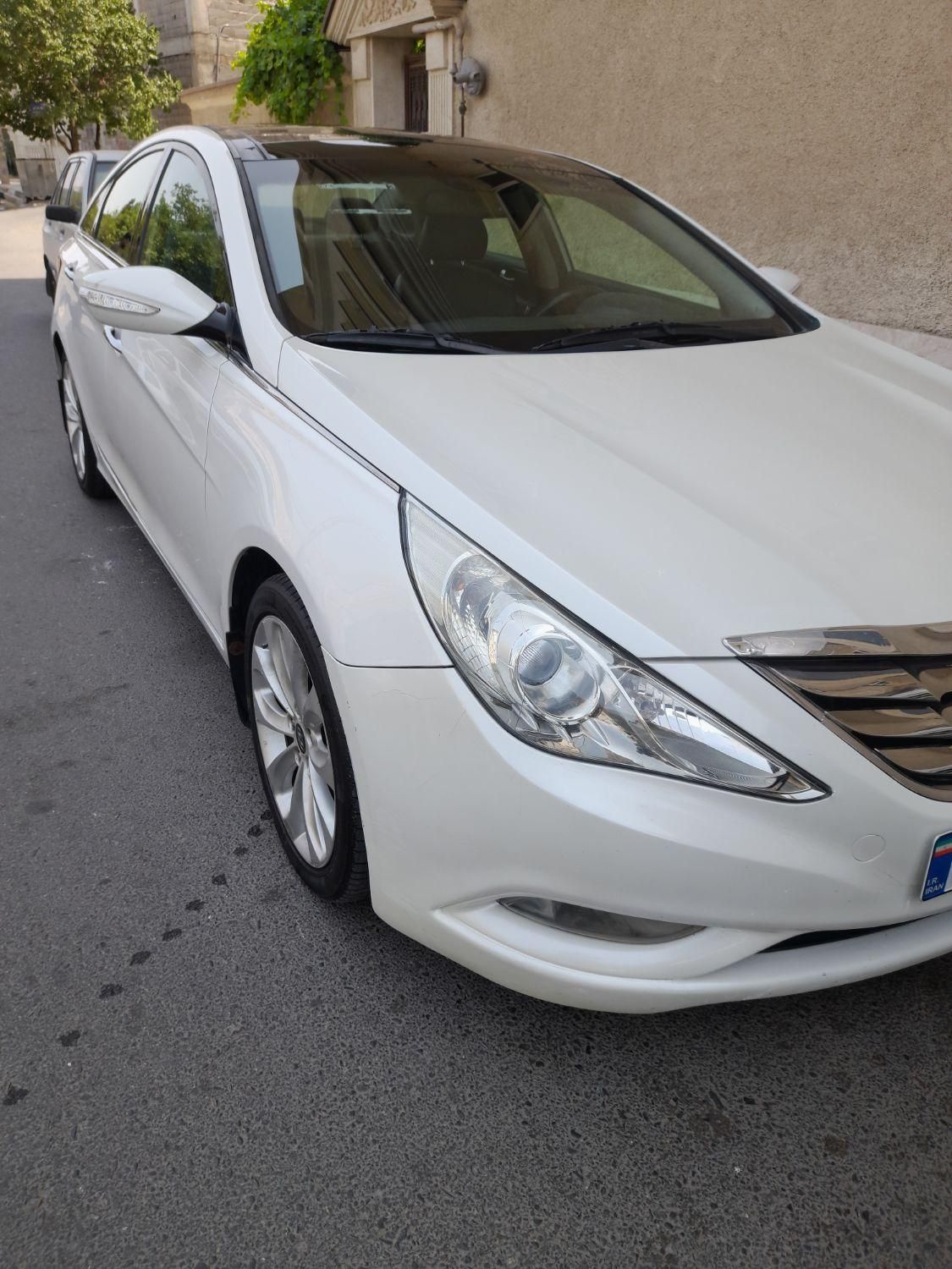 هیوندای سوناتا فول YF - 2013