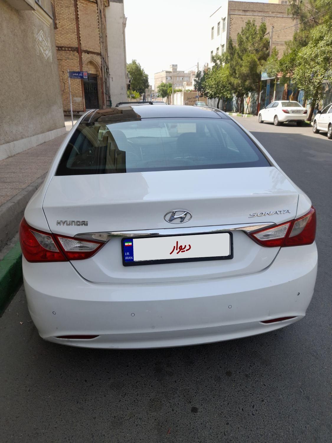 هیوندای سوناتا فول YF - 2013