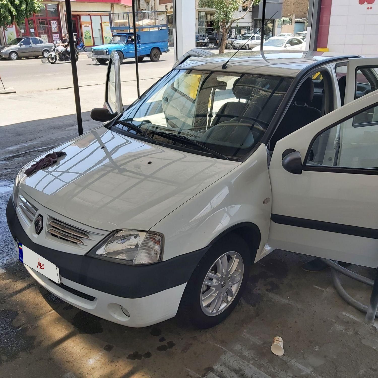 خودرو رنو، پارس تندر آگهی ann_18606368